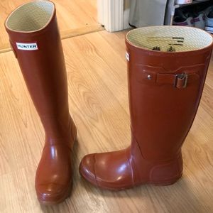 Hunter Rain Boots Size 6M/7F
